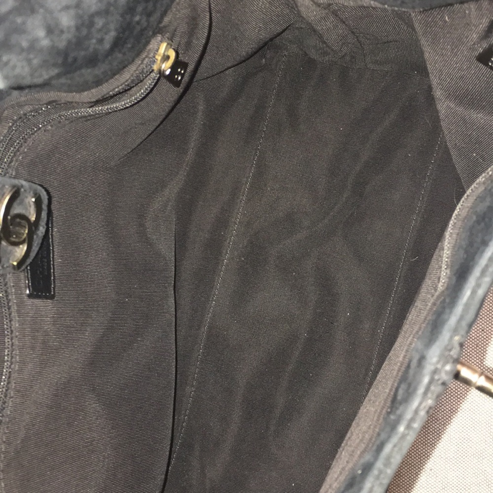 Vintage Black Chanel Quilted Suede Hobo. - Picture 4 of 13